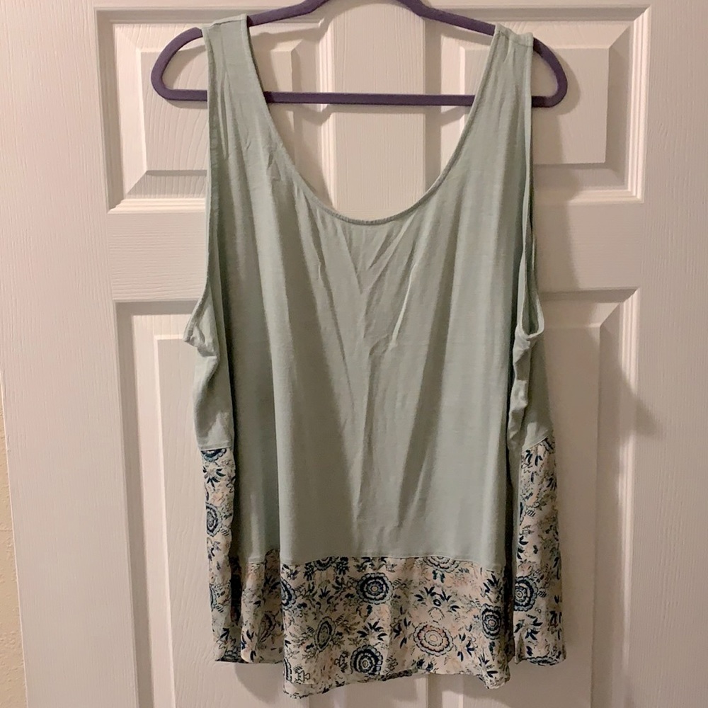 Size 24-26 Maurices tank top